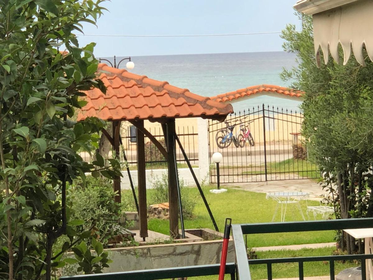 Thea Sea Apartment Nea Moudania Exteriér fotografie