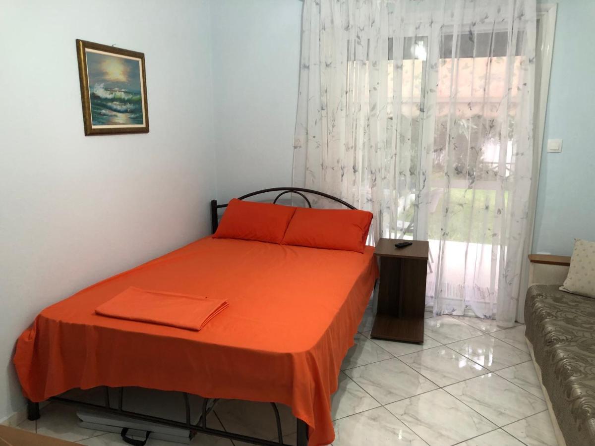 Thea Sea Apartment Nea Moudania Exteriér fotografie